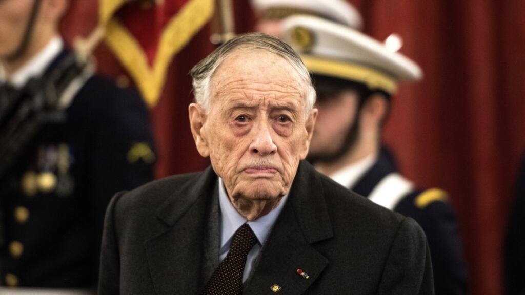 Charles de Gaulle’s eldest son, Philippe de Gaulle, dies aged 102